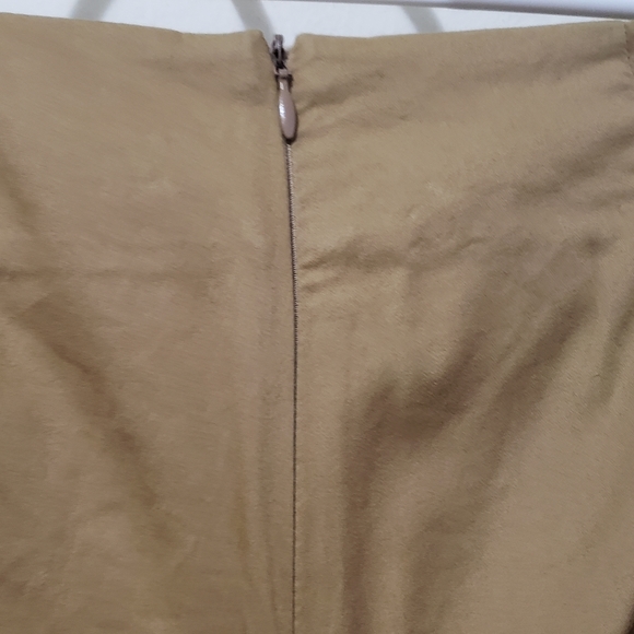 Burberry London Capris - Picture 7 of 10